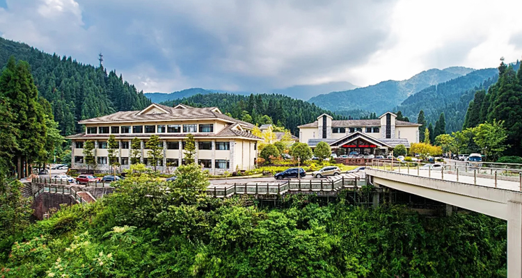 四川洪雅岷江东湖瓦屋山居度假酒店2天1晚套餐含双早可代订瓦屋山双人