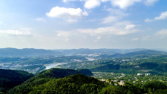 登縉雲山 逛黛湖 吃棗林裡火鍋,重慶旅遊攻略 - 馬蜂窩