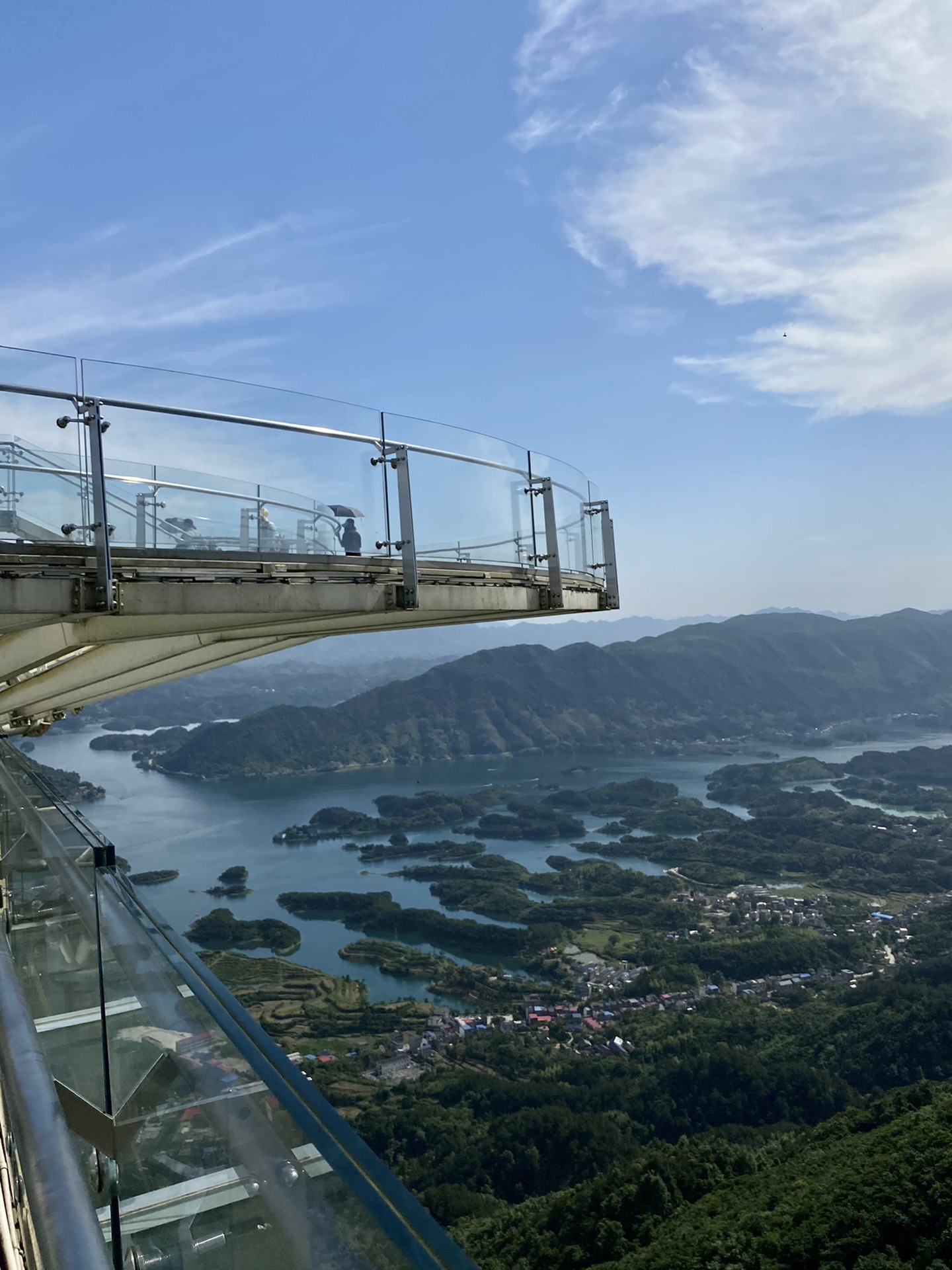 仙岛湖玻璃桥图片