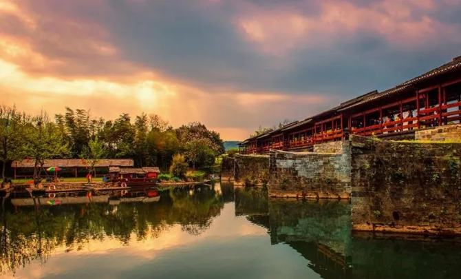 【婺源旅游攻略景点】婺源,是一个很美的地方!