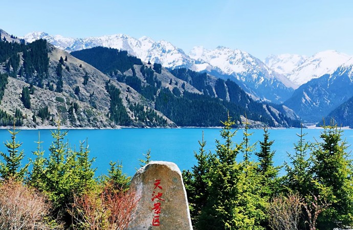 新疆天山天池管委会地址
