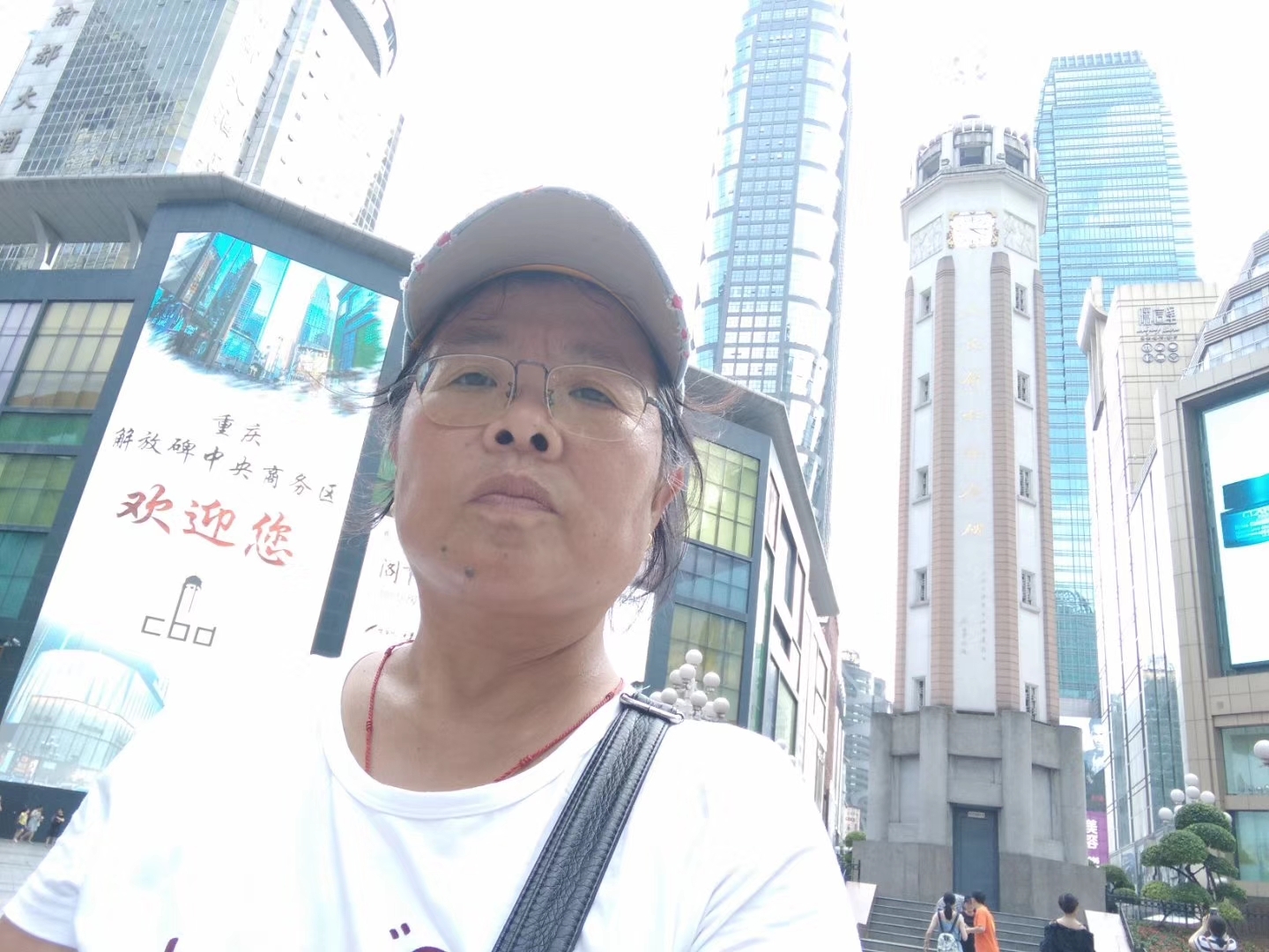 在火炉上被烧烤的感觉