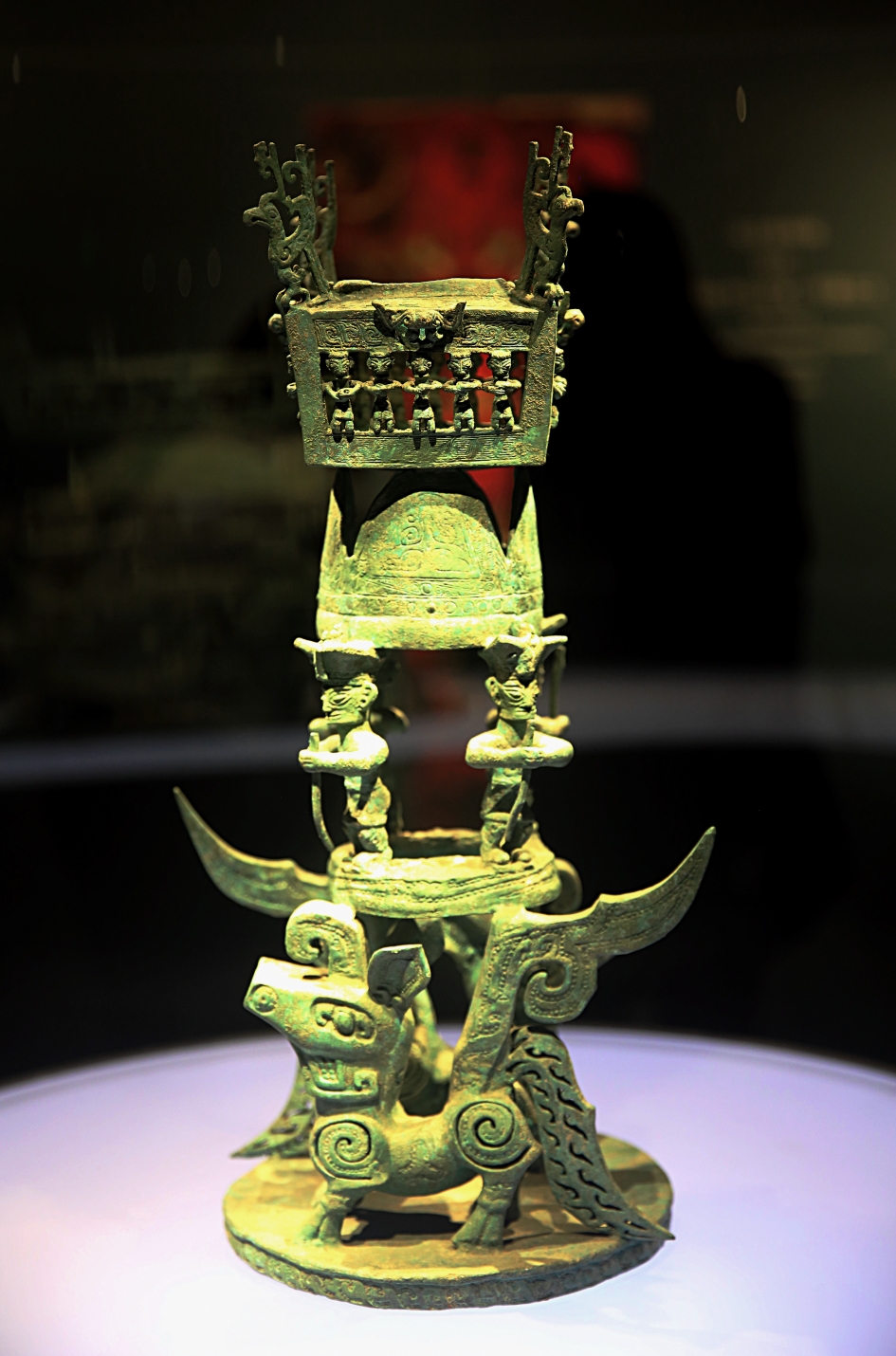 国之重宝青铜神坛