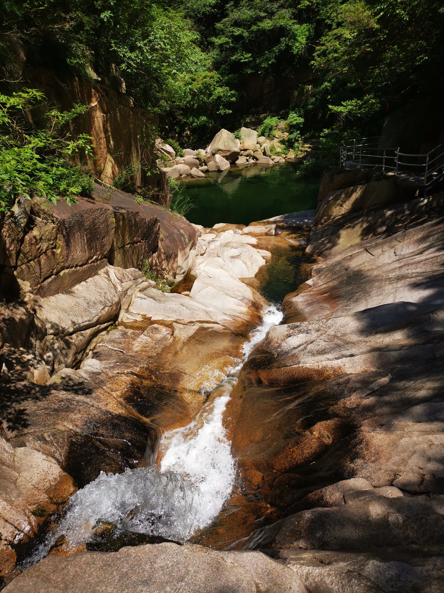 河南新县许世友故居田铺大湾九龙潭一日游