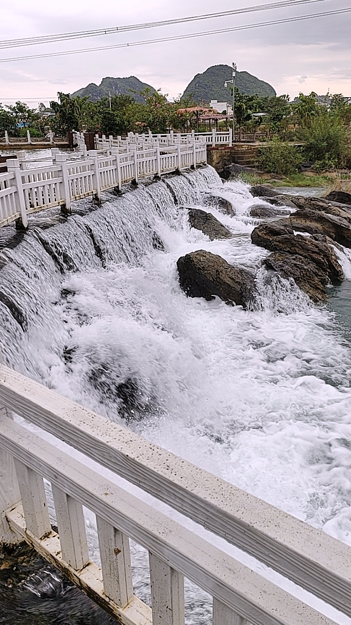 田东地质公园龙潭灵湖景区