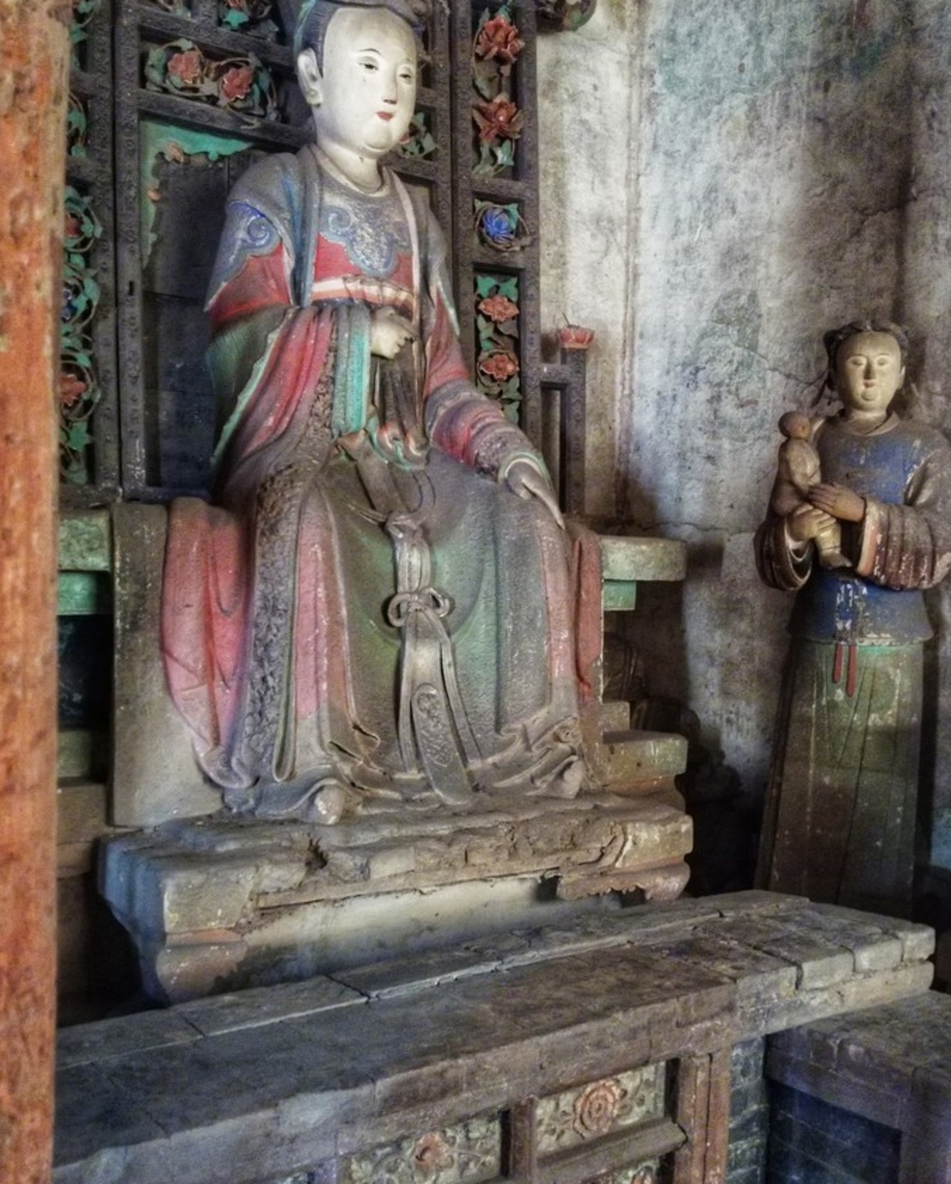 将平遥古城列入《世界遗产名录》,双林寺为其中一项