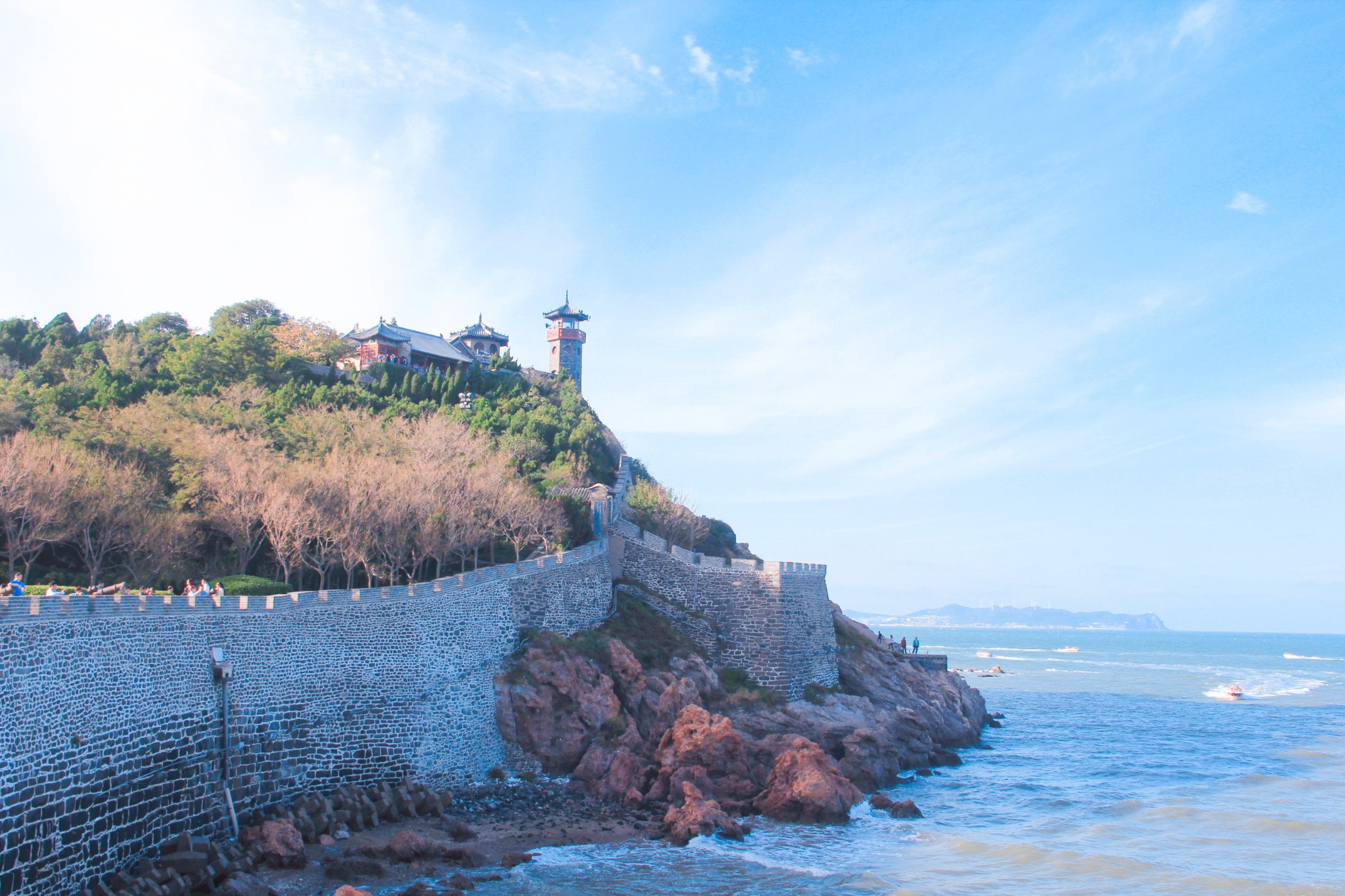兴之所至绕着山东半岛的海岸线飞驰登州揽海