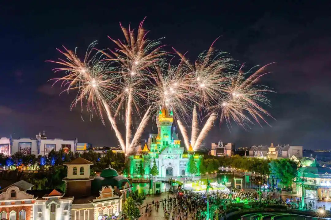 最美青导陪你跨年青岛跨年夜安排