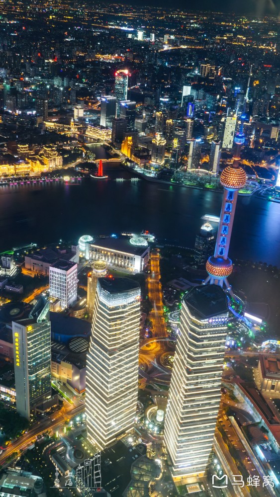 金茂大厦环球金融中心上海中心大厦哪个最值得去哪个拍上海夜景更好看