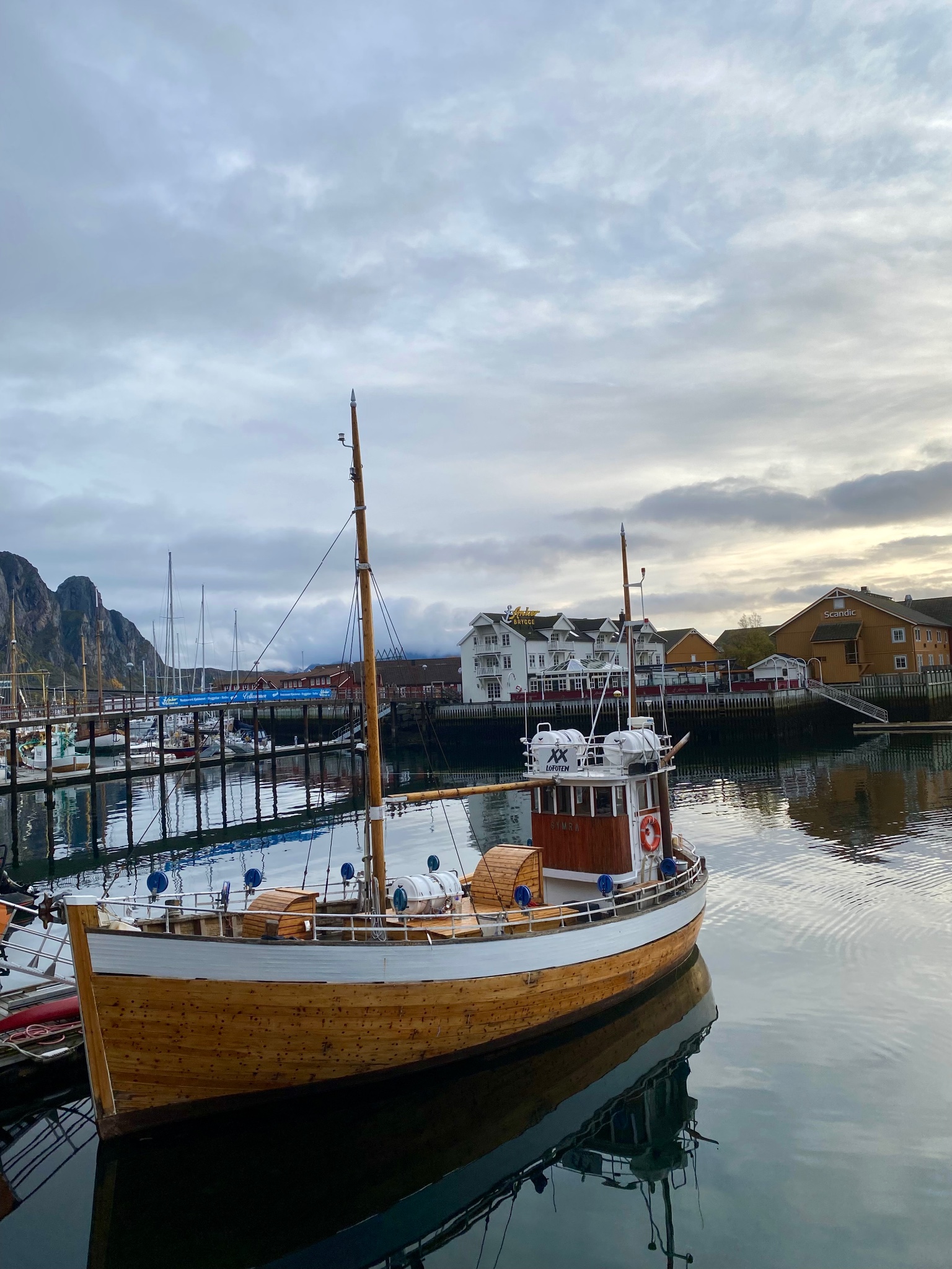 在梦境尽头感受孤独星球——挪威峡湾与群岛秋日自驾之旅,挪威旅游