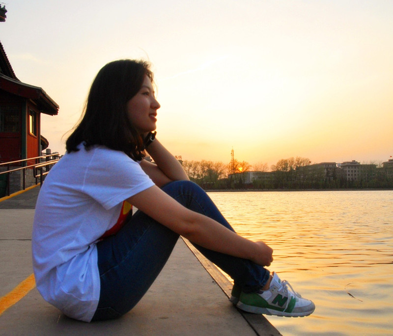 乌云先生的蘑菇机器人