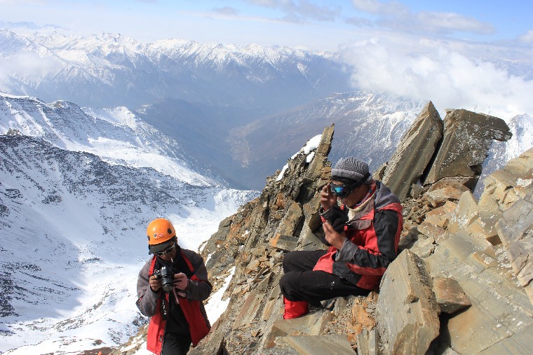 请叫我压力山大