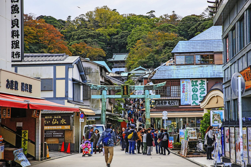 经典动漫圣地巡礼镰仓大佛鹤冈八幡宫镰仓古町通江之岛镰仓高校前横滨