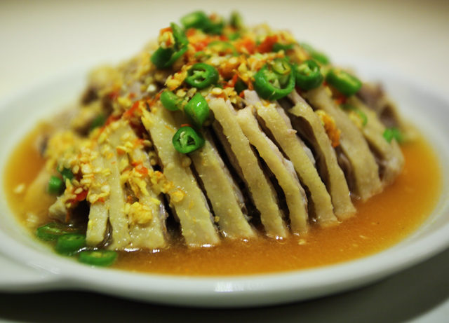 在定南吃的酸酒鸭