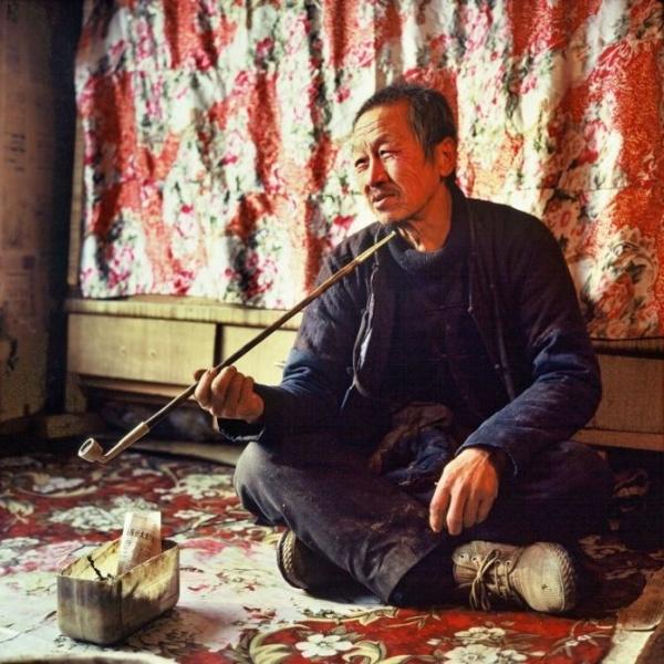 电脑打不出这个字,字典里可能也没有)嘎拉哈", 东北孩子小时候都玩过