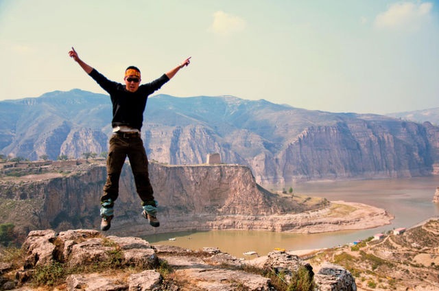 好奇世界的骑士