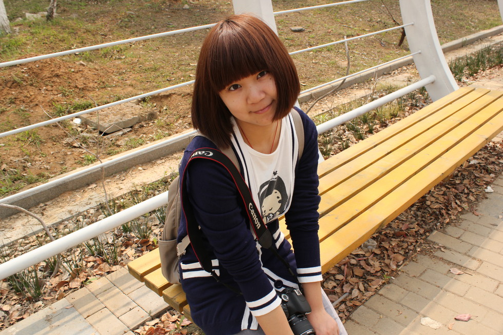 艾米小妞在努力