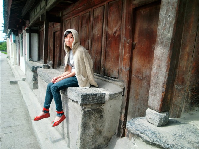 软绵绵草莓糖丸子走喵