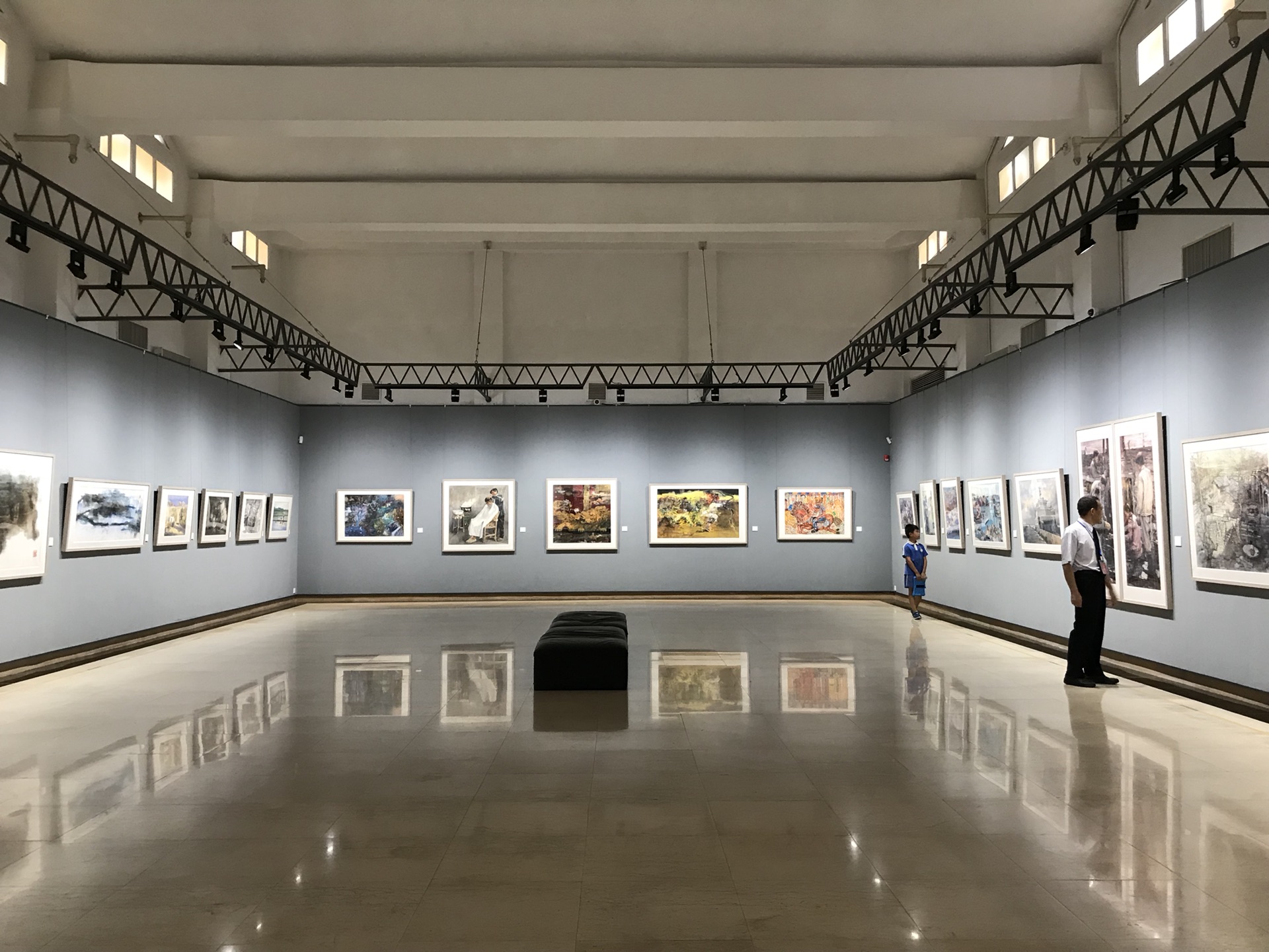 深圳美术馆水彩画展清新一夏