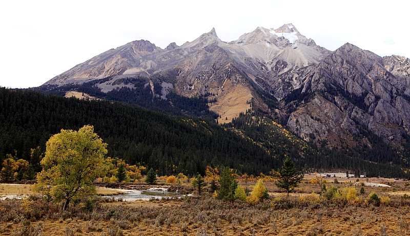 走近格聂秘境,探访人迹罕至的肖扎湖
