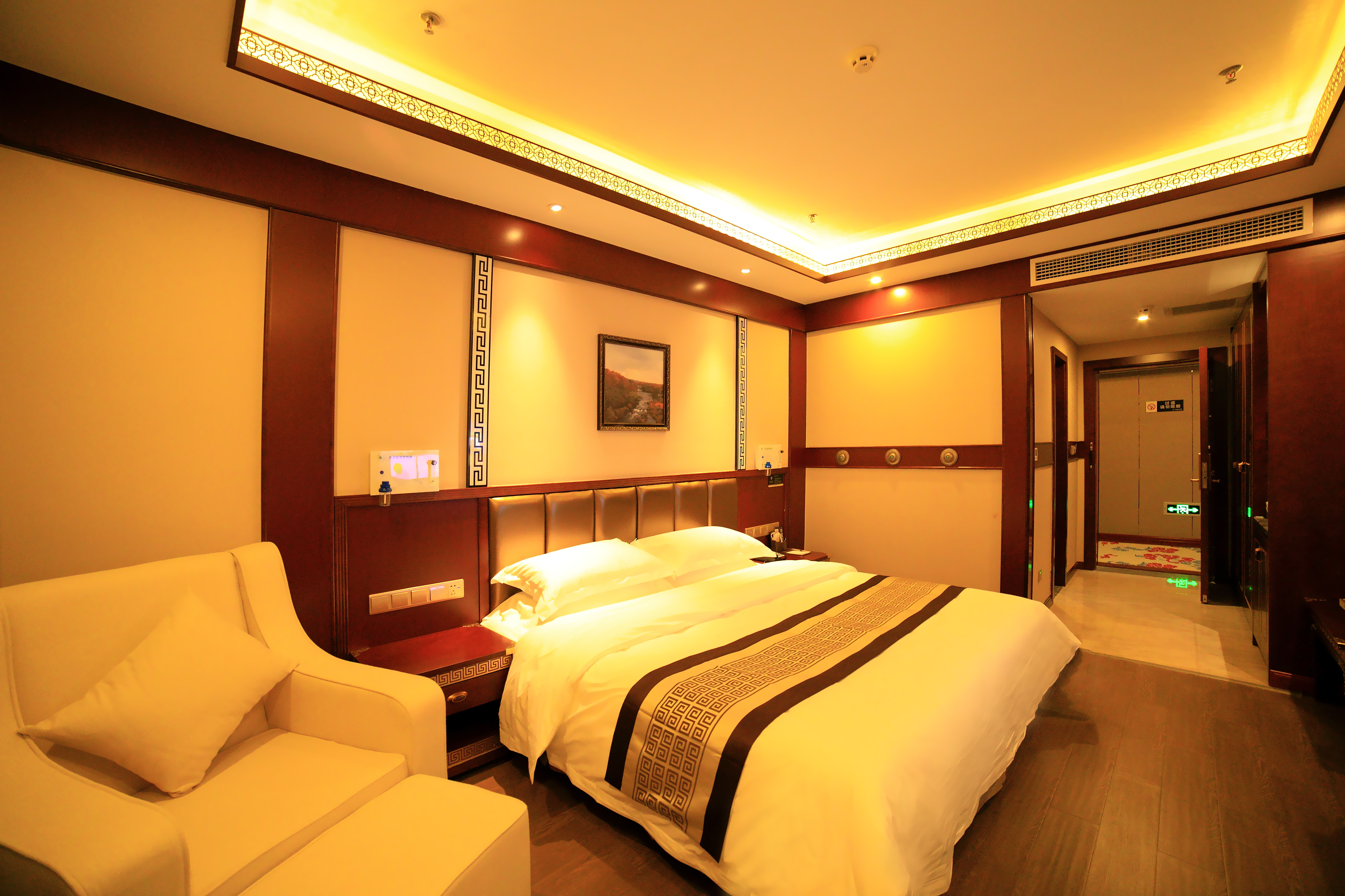 丰缘大酒店(拉萨哲蚌寺店)