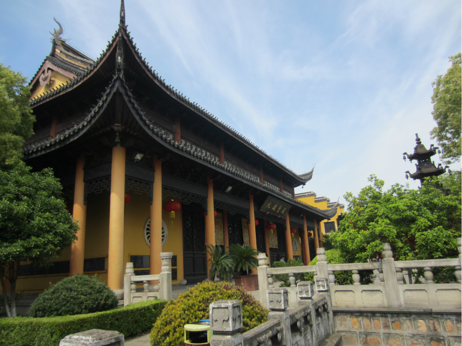 全福講寺全福講寺建在水上的寺廟全福講寺難得一見的黃酒釀造,嚐了一