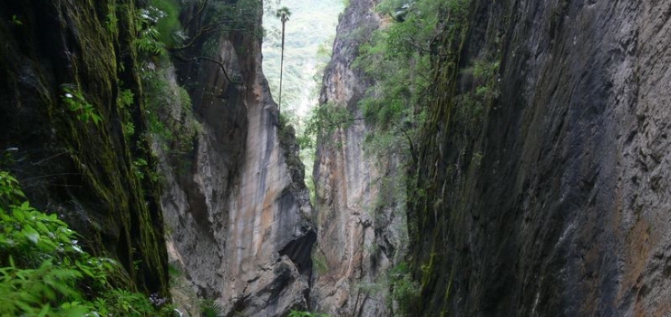 香格里拉大峡谷巴拉格宗