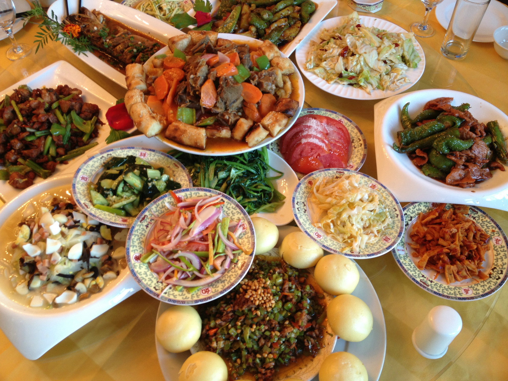 图列展示新疆之美