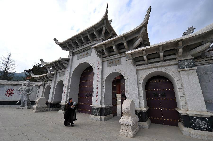 五台山普寿寺掠影——走进中国最大的女子佛学院