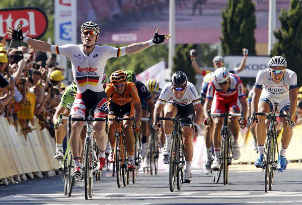 黄衫争夺愈激烈,非洲雄狮开记录【百年环法】2013第六赛段赛情简讯