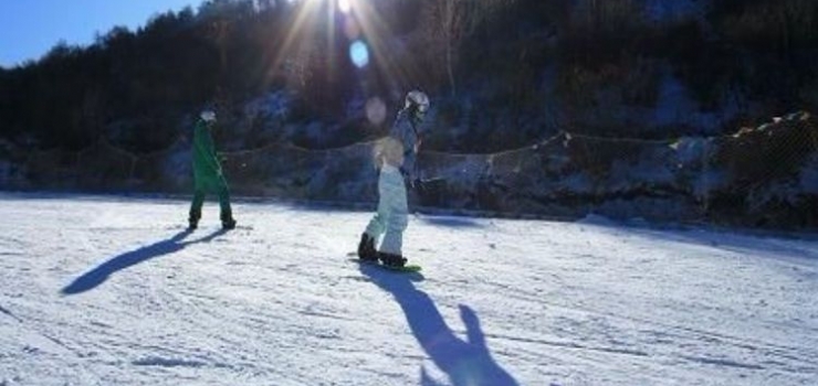 长城岭滑雪场