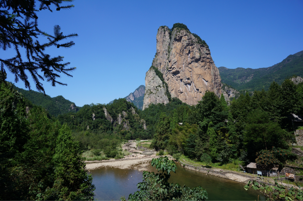 温州楠溪江源头石桅岩未被污染的处女地