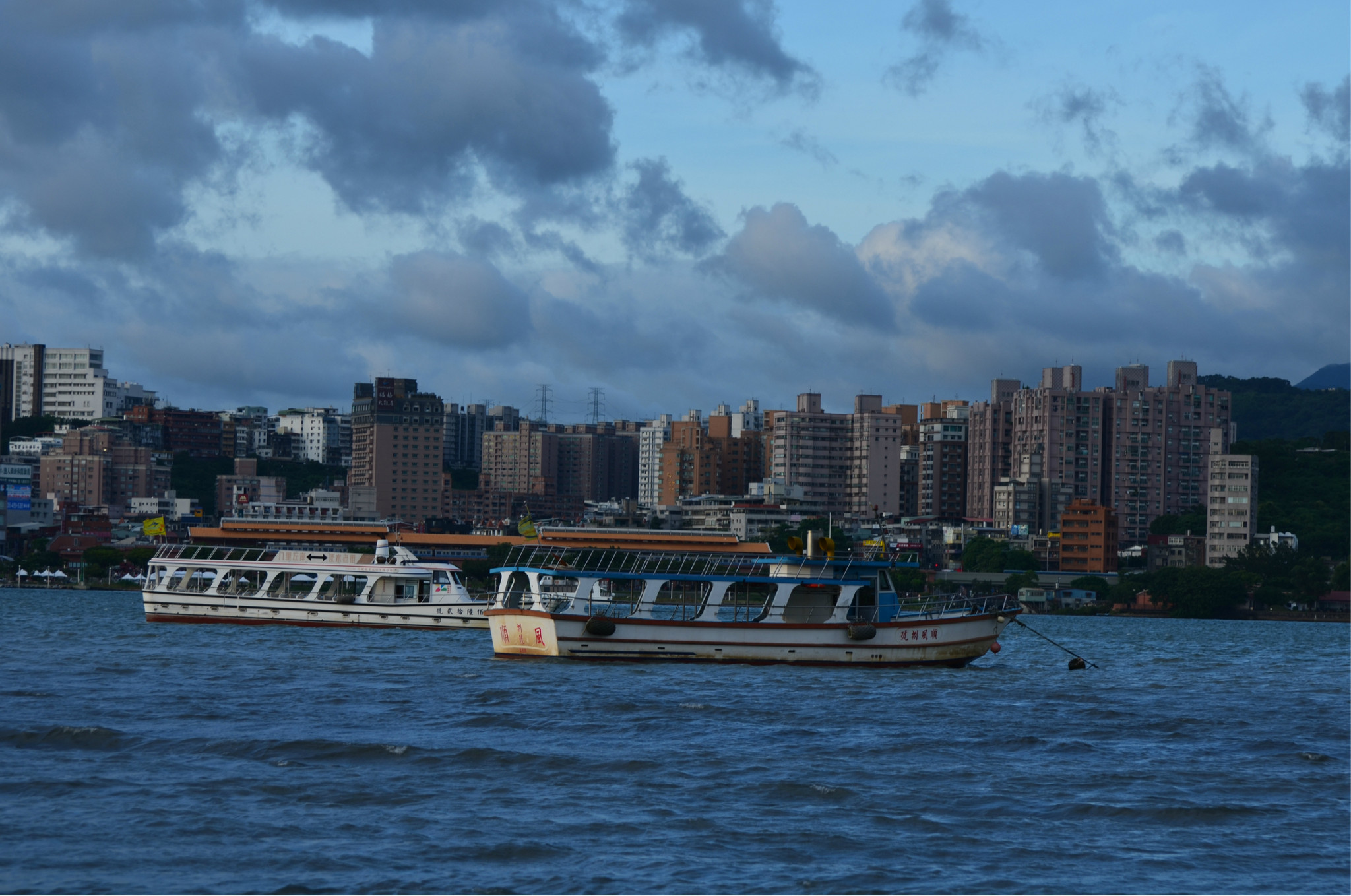 台北捷运新店淡水线一日游