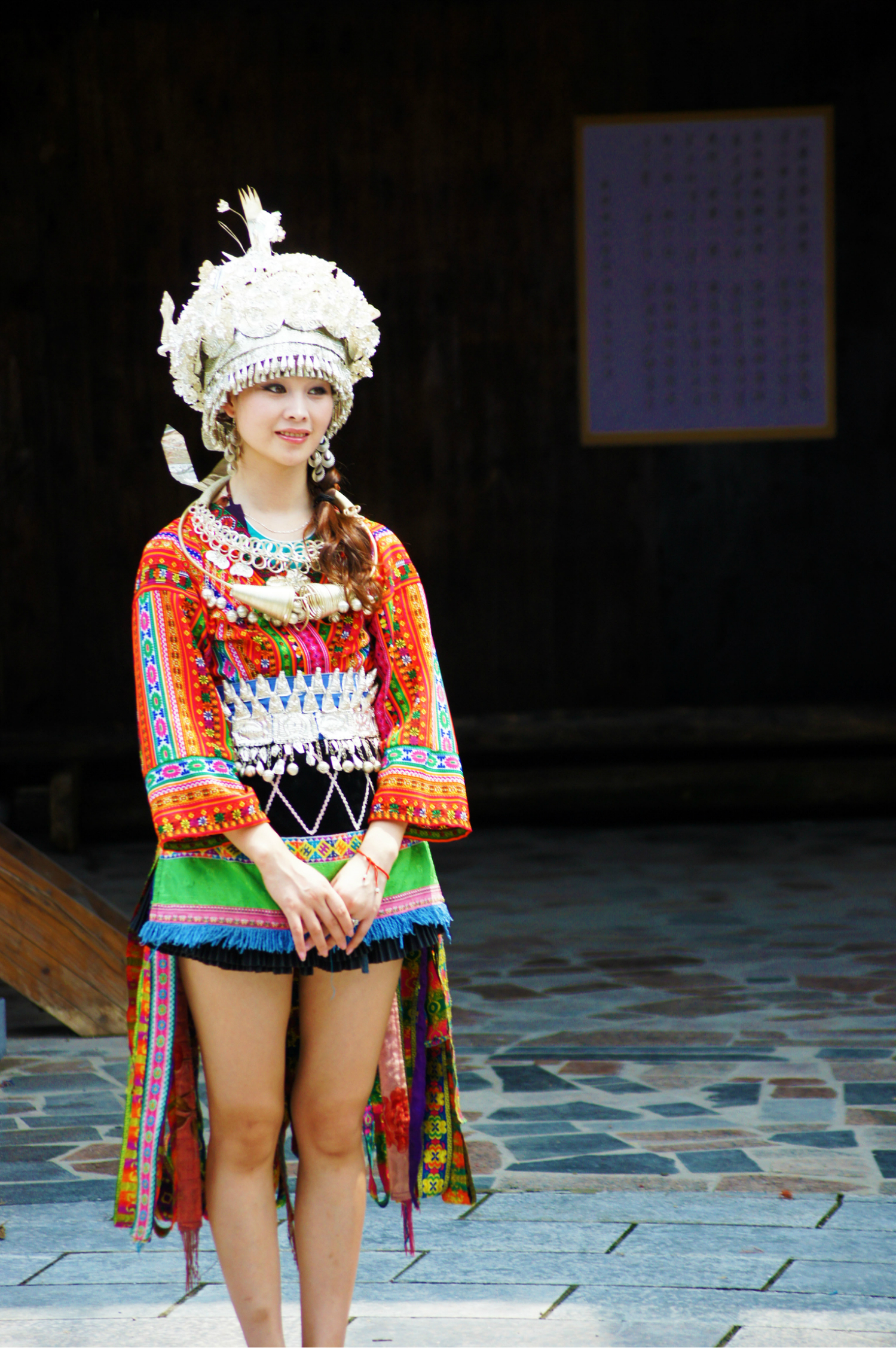 回复帖子:各族小妹