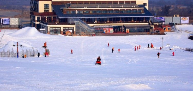 八达岭滑雪场