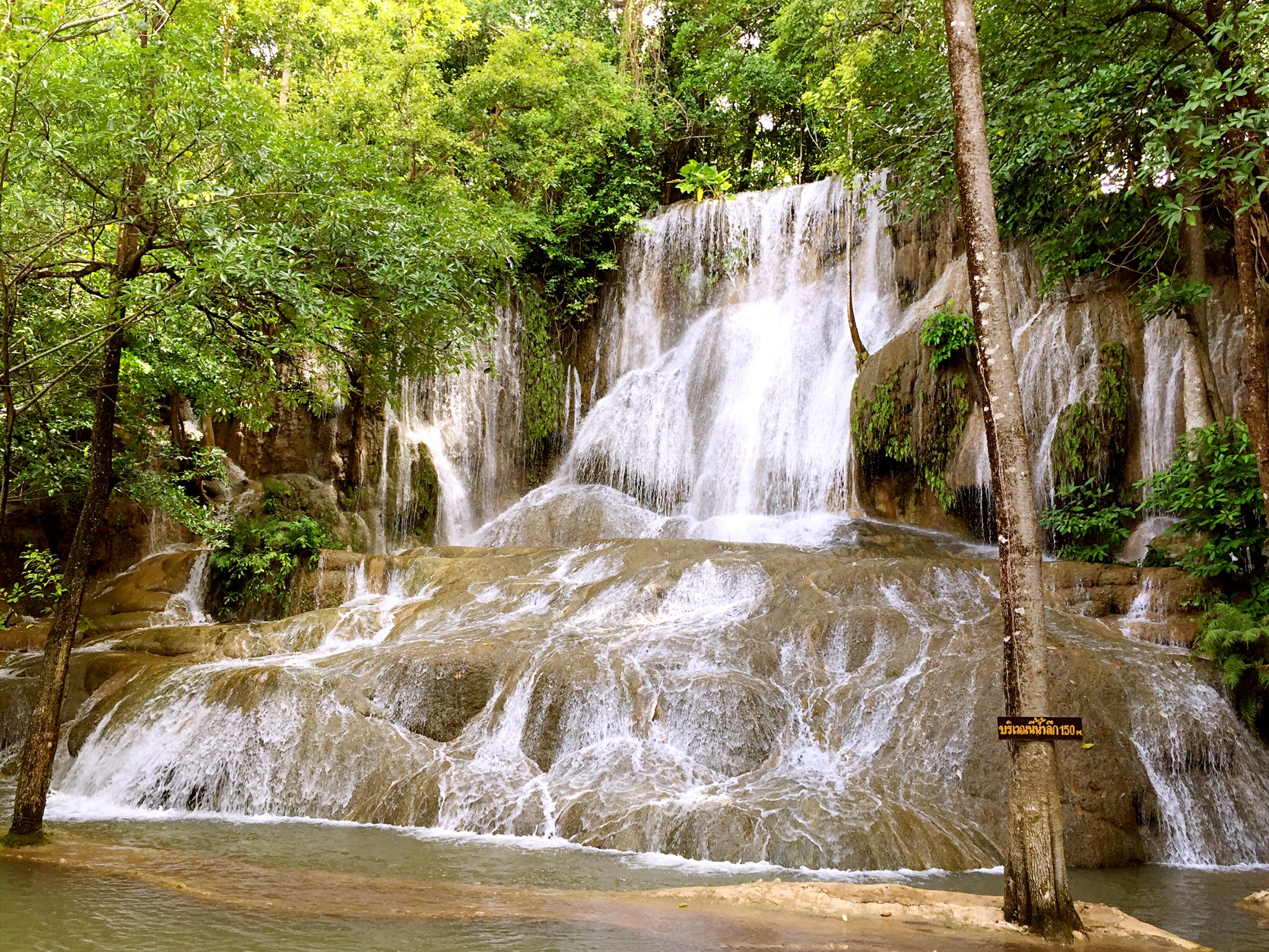 赛育诺瀑布 赛育诺瀑布