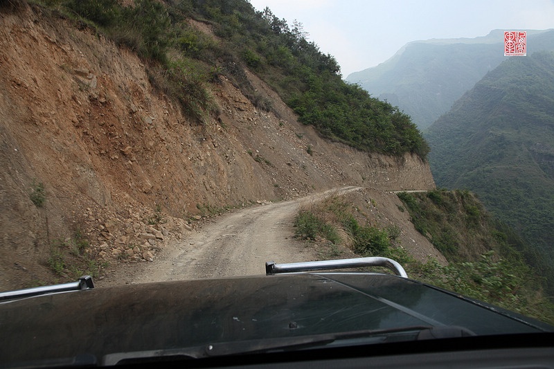 身在地狱眼在天堂的自驾之旅—牛背山