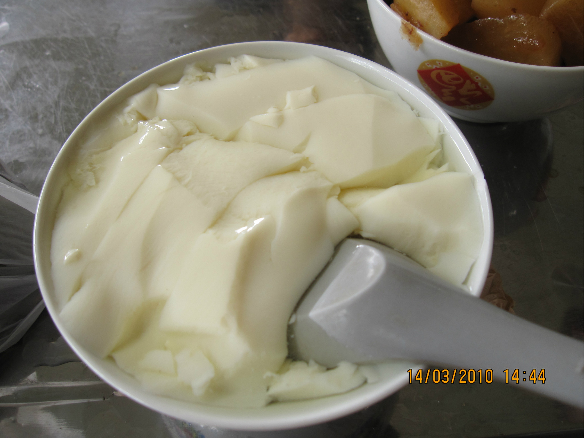 广州白云山山水豆腐花