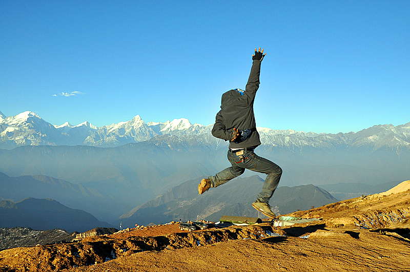 雪山与云海的约会--徒步独行客小人王的背背山之行 徒步攻略