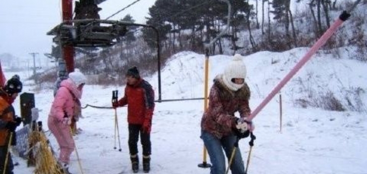 玉泉威虎山滑雪场