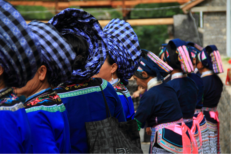 安顺市镇宁县高荡村布依族六月六活动