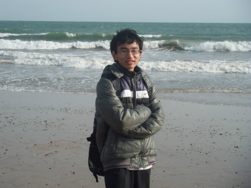 麳.Luiby