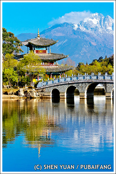 黑龙潭古建筑群