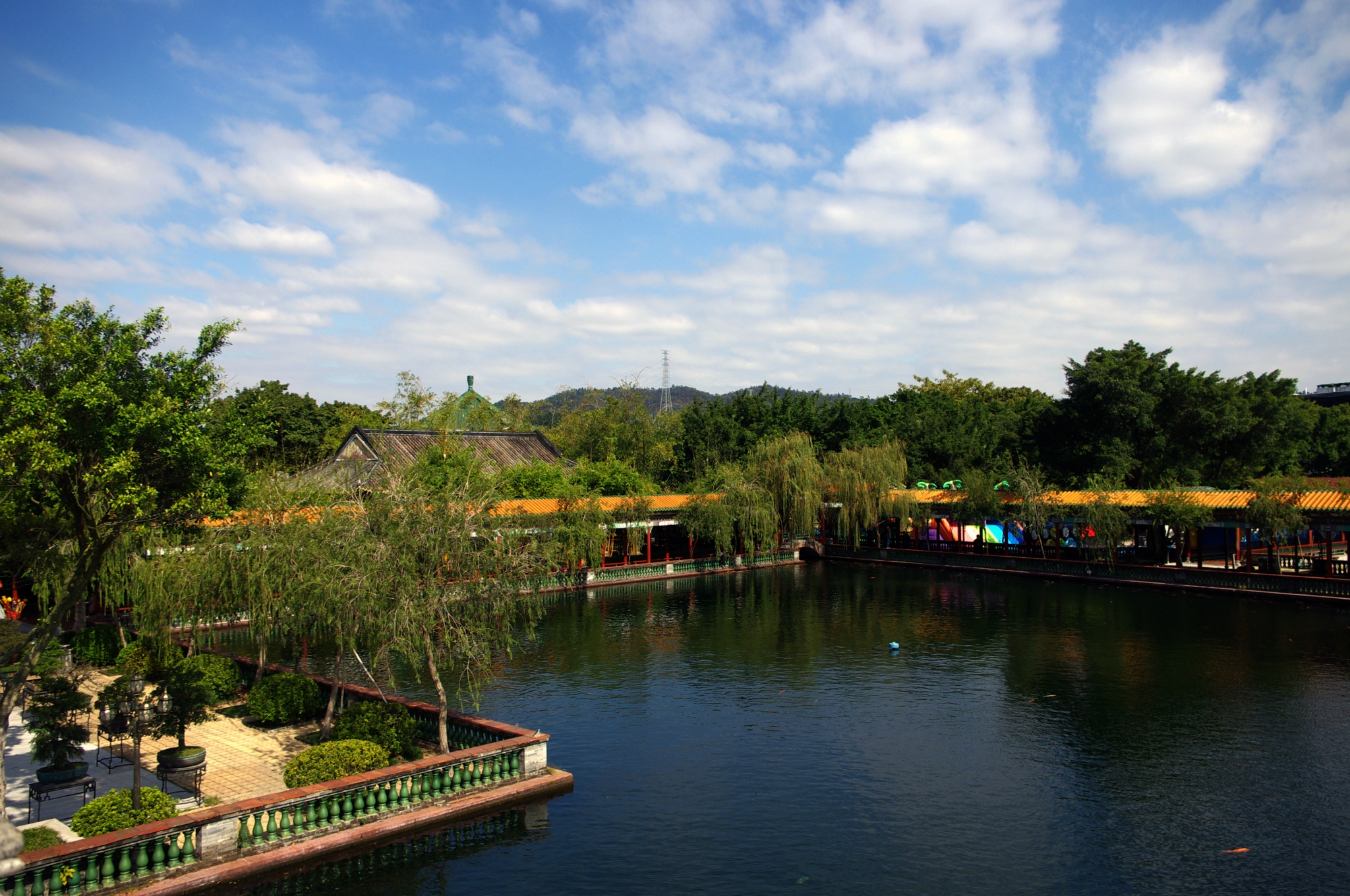 寶墨園觀魚寶墨園趙泰來藏品館水清有魚園林水色寶墨園觀魚湖光水色