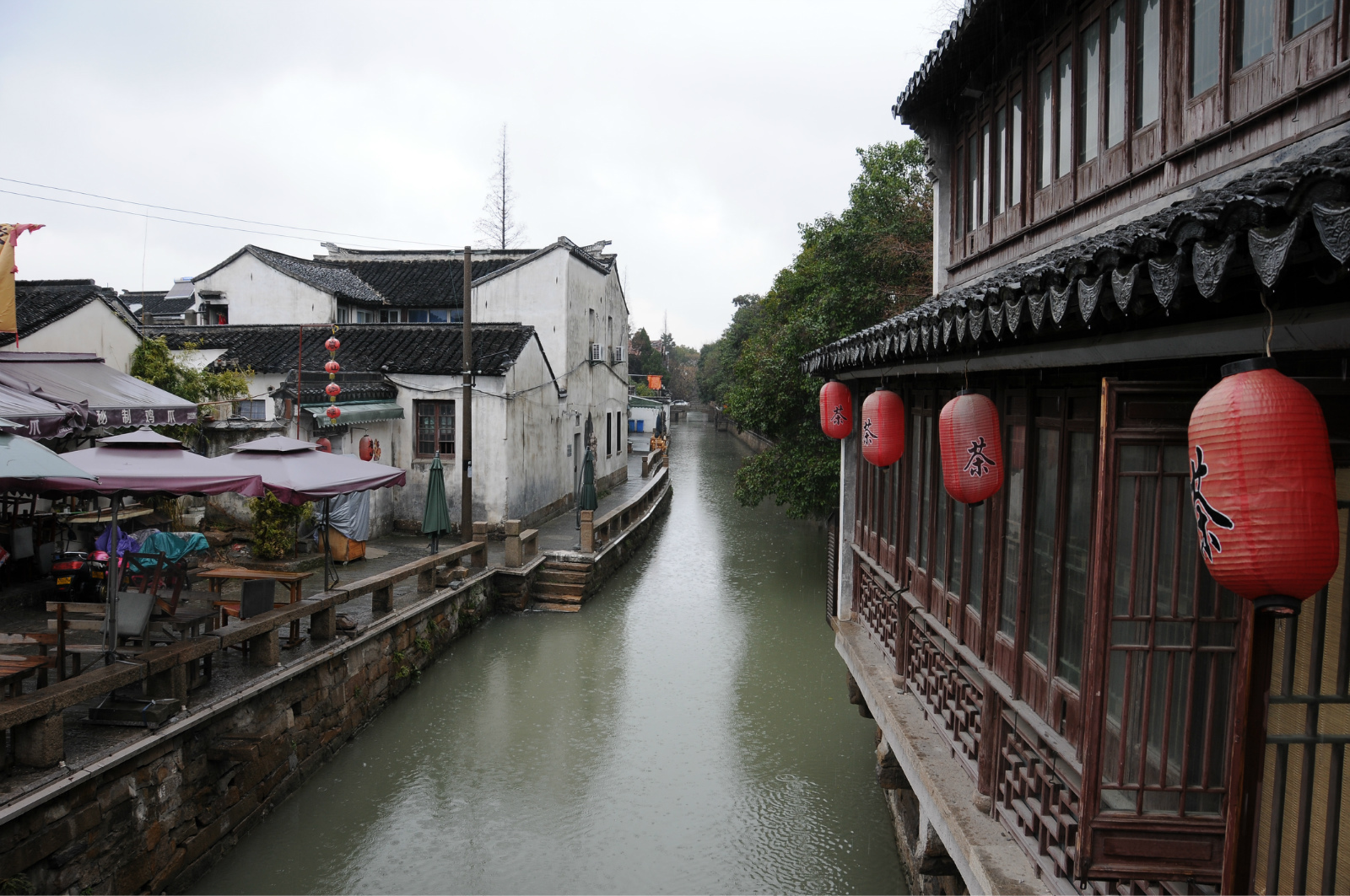 雨中游平江路丁香巷耦园