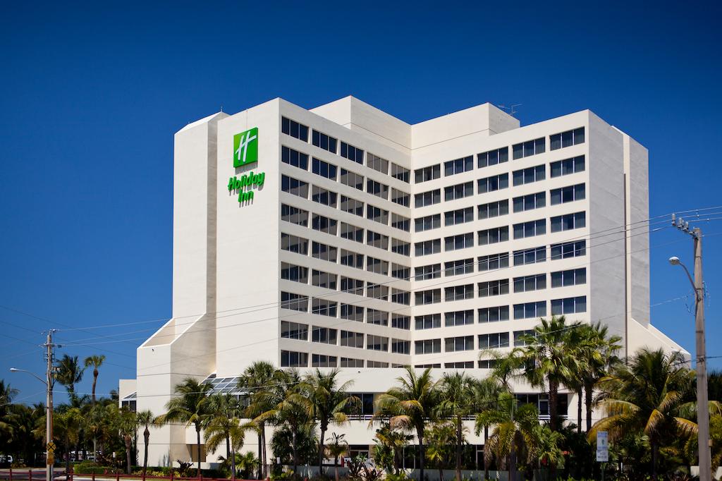 棕榈海滩 - 机场会议中心假日酒店 - IHG 旗下饭店 Holiday Inn Palm Beach-Airport Conf Ctr, an IHG Hotel