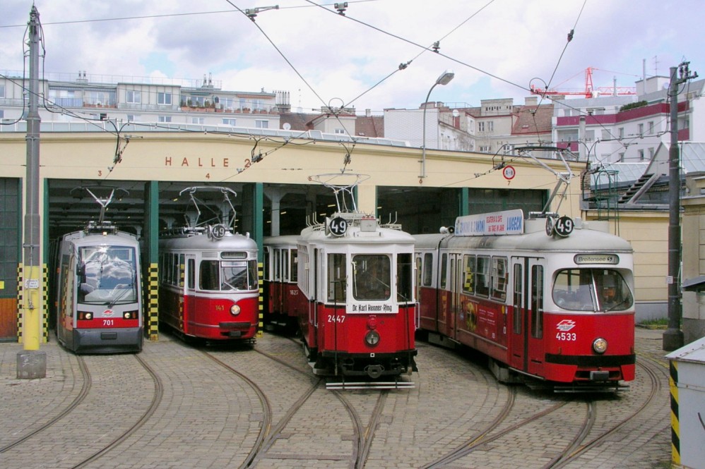 Tram