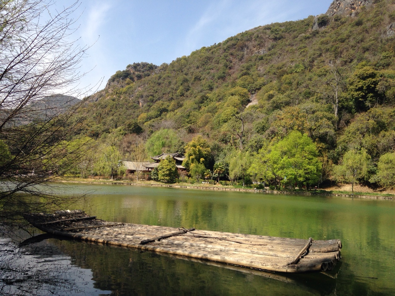 自然景觀和納西村落,茶馬古街,民俗風情,宗教寺廟,名勝古蹟等人文景觀