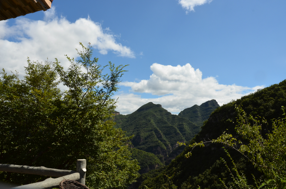 野三坡白草畔百里峽2日遊