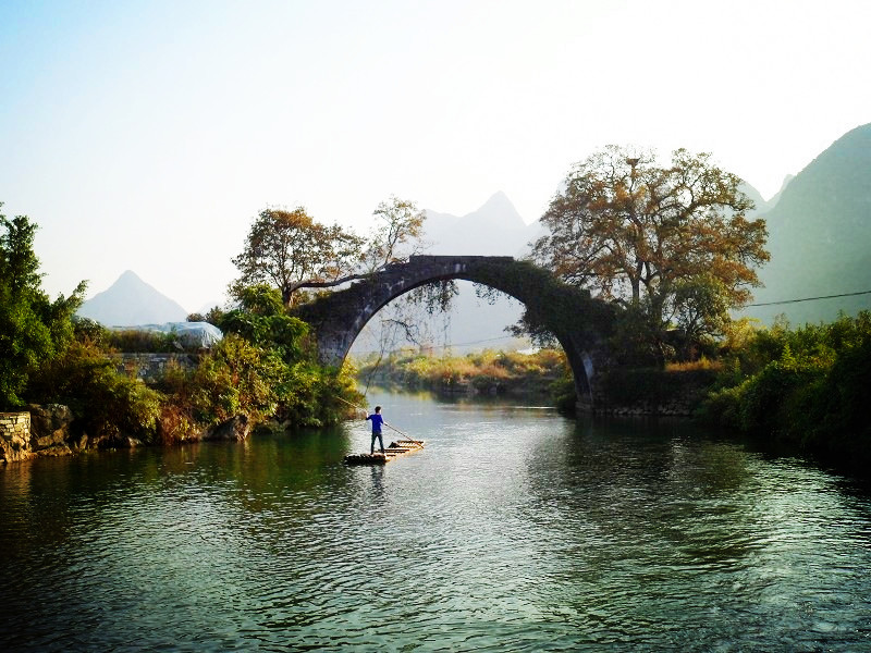 橋上田園風景